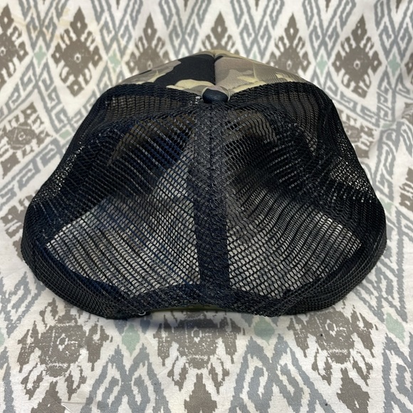 Oakley Hat - Picture 3 of 5